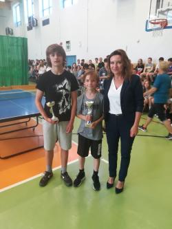 Uczniowie nagrodzeni w szkolnej lidzie tenisa stołowego