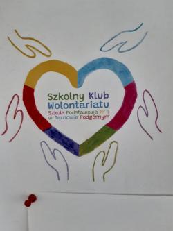 Konkurs na logo Szkolnego Klubu Wolontariatu - zwycięski projekt.