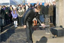 06.11.2009r. – wmurowanie kamienia węgielnego pod rozbudowę szkoły.