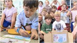 Sześciolatki w bibliotece szkolnej w roku 2025/2026